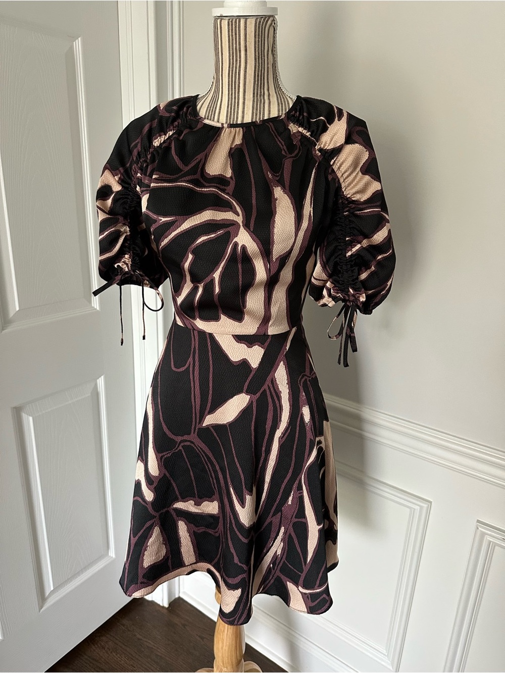 Ted Baker London Abstract Floral Puff Sleeve Fit & Flare Mini Dress Size 0